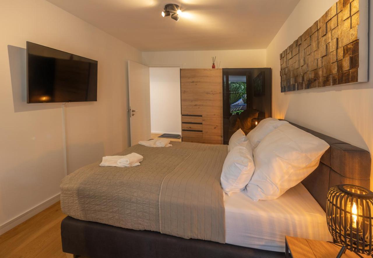 Sweethome - Luxus Pur - Grosse Kueche, 2 Baeder, 2 Terrassen Οττομπρούν Εξωτερικό φωτογραφία