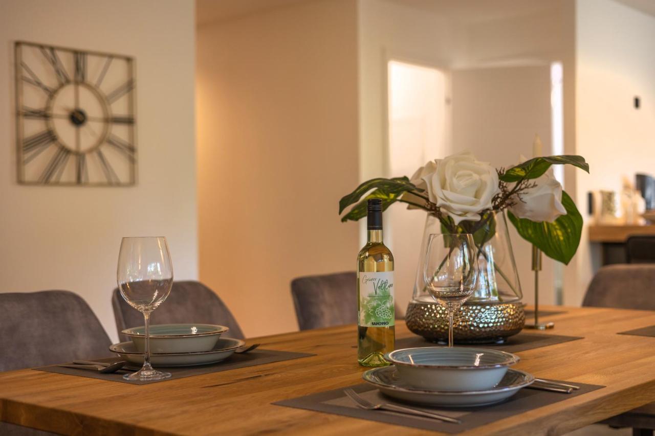 Sweethome - Luxus Pur - Grosse Kueche, 2 Baeder, 2 Terrassen Οττομπρούν Εξωτερικό φωτογραφία